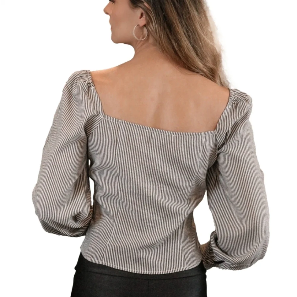 THURSDAYS and every other day" PinstripedStriped Black and White  Blouse SZ Med - Picture 4 of 16